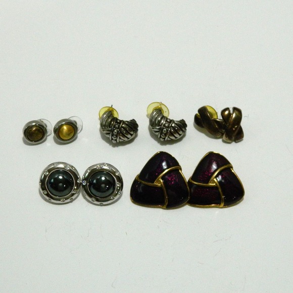 Charmelle Earring Lot of 5 Pierced Stud Earrings - Picture 2 of 6